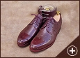 Wundersch�ne Schuhe mit Sommerlochung, dazu passender G�rtel